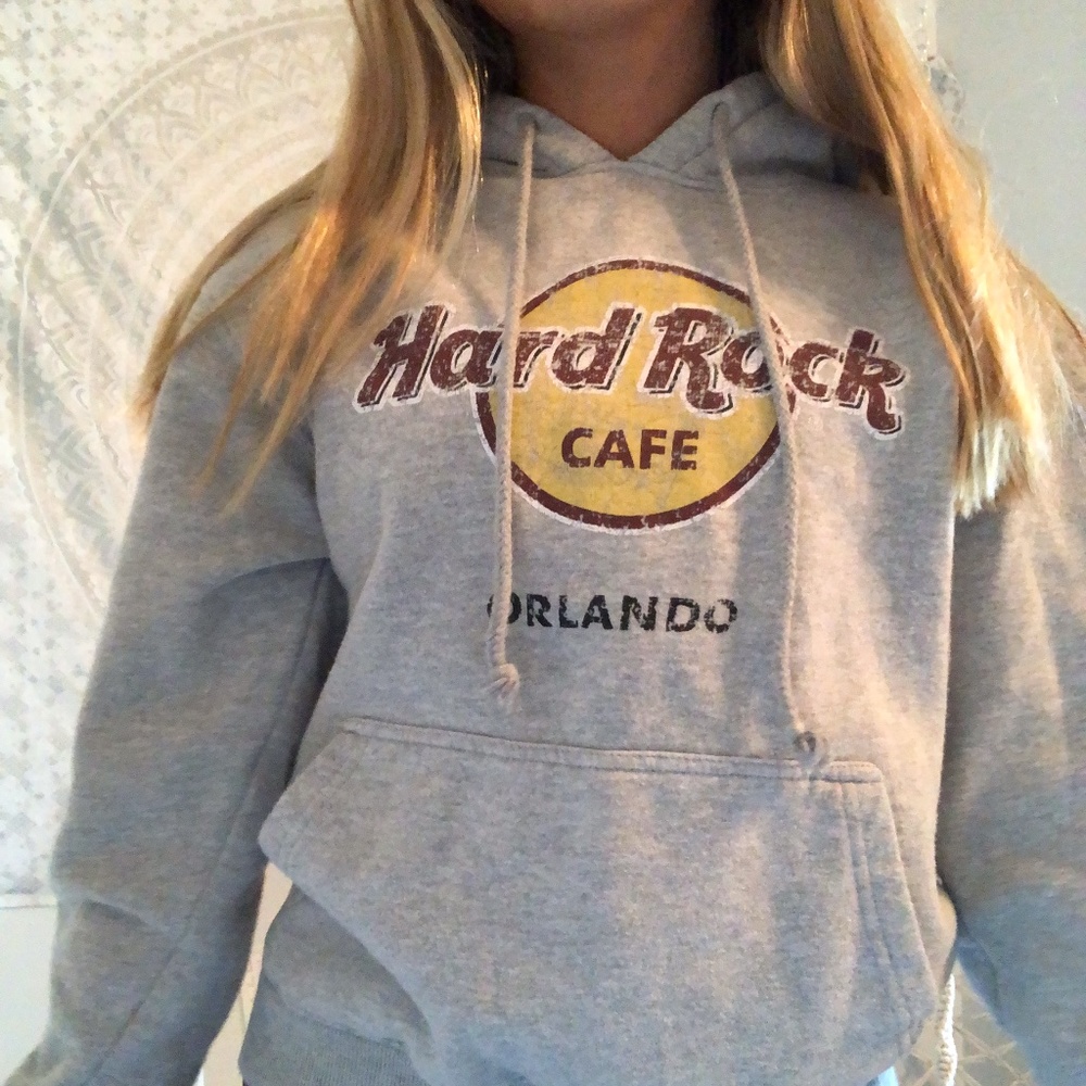hard rock cafe sweatshirt